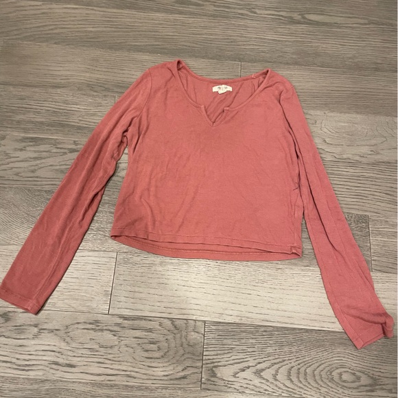 Madewell Ribbed Notch Front Top - Picture 1 of 3